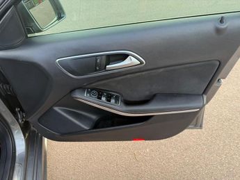 Mercedes A Class A 180 D AMG LINE