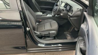 Vauxhall Insignia GRAND SPORT SE NAV