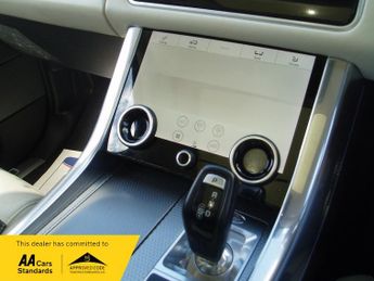 Land Rover Range Rover Sport SDV6 AUTOBIOGRAPHY DYNAMIC