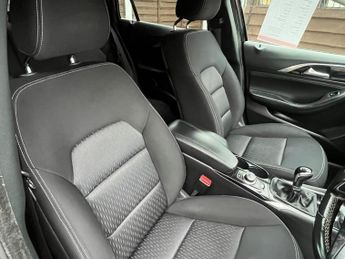 Infiniti Q30 BUSINESS EXECUTIVE D