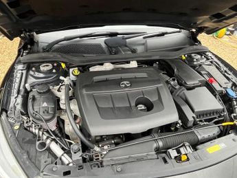Infiniti Q30 BUSINESS EXECUTIVE D