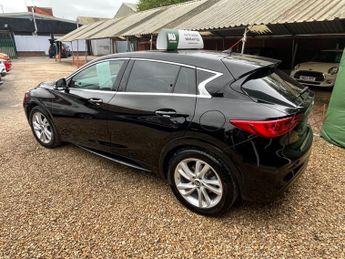 Infiniti Q30 BUSINESS EXECUTIVE D