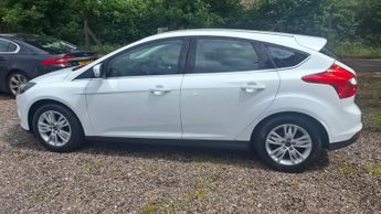Ford Focus TITANIUM NAVIGATOR