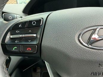 Hyundai Ioniq 1.6 h-GDi Premium DCT Euro 6 (s/s) 5dr