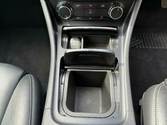 Mercedes-Benz C Class 2.1 GLA200d SE 7G-DCT Euro 6 (s/s) 5dr