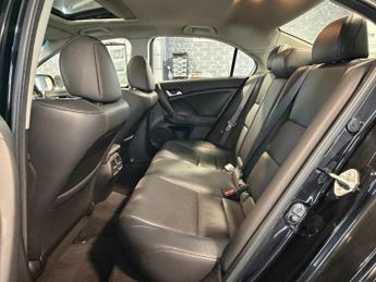 Honda Accord 2.2 i-DTEC EX Saloon 4dr Diesel Auto Euro 5 (150 ps)