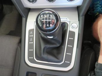 Volkswagen Passat SE BUSINESS TDI BLUEMOTION TECH DSG