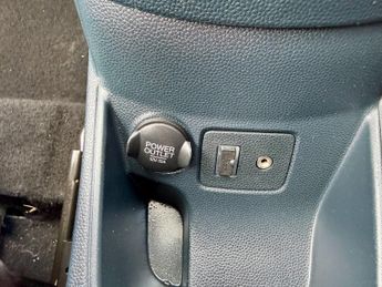 Ford Fiesta TITANIUM CRUISE+BLUETOOTH+TWO KEYS