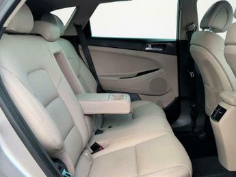 Hyundai Tucson 2.0 CRDi Premium SE Auto 4WD Euro 6 5dr