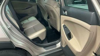 Hyundai Tucson 2.0 CRDi Premium SE Auto 4WD Euro 6 5dr