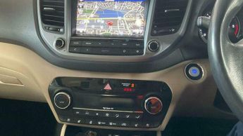 Hyundai Tucson 2.0 CRDi Premium SE Auto 4WD Euro 6 5dr
