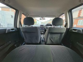 Vauxhall Astra 1.6i Club 5dr