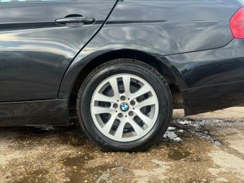 BMW 3 SERIES 2.0 320d SE Auto Euro 4 4dr