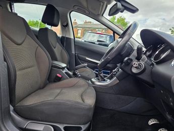 Peugeot 308 HDI ACTIVE NAVIGATION VERSION