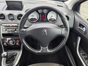 Peugeot 308 HDI ACTIVE NAVIGATION VERSION