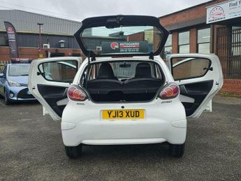 Toyota AYGO 1.0 VVT-i Ice MultiMode Euro 5 5dr
