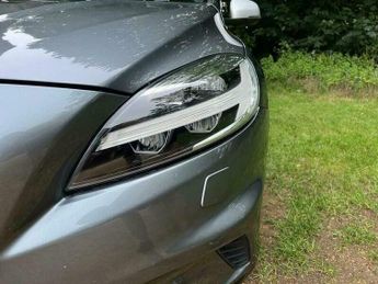 Volvo V40 2.0 D2 R-Design Pro Auto Euro 6 (s/s) 5dr