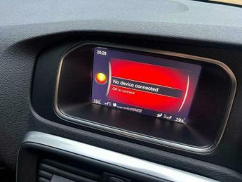 Volvo V40 2.0 D2 R-Design Pro Auto Euro 6 (s/s) 5dr