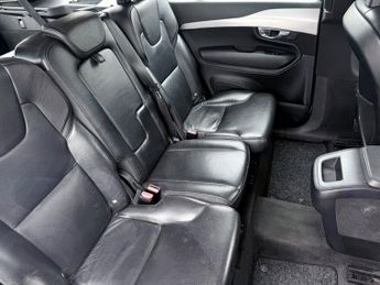Volvo XC90 D5 MOMENTUM AWD