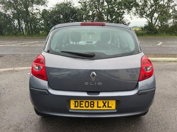 Renault Clio EXPRESSION 16V