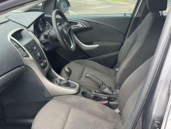 Vauxhall Astra 1.7 CDTi ecoFLEX Excite Euro 5 5dr