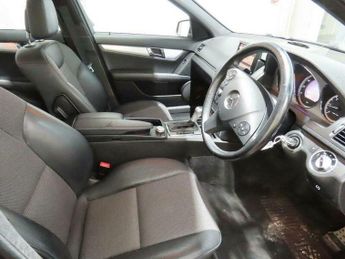Mercedes-Benz C Class 2.1 C250 CDI BlueEfficiency Sport Auto Euro 5 4dr