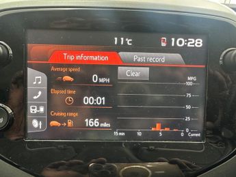 Toyota AYGO VVT-I X-PLAY X-SHIFT