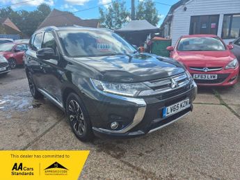 Mitsubishi Outlander 2.0h 12kWh GX4hs SUV 5dr Petrol Plug-in Hybrid CVT 4WD Euro 6 (s