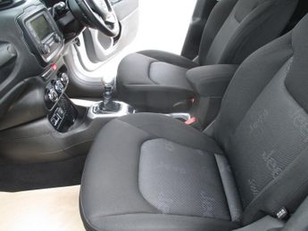 Jeep Renegade LONGITUDE
