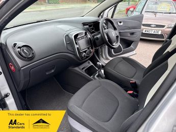 Renault Captur ICONIC DCI
