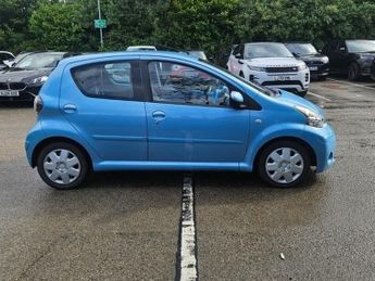 Toyota AYGO VVT-I MOVE