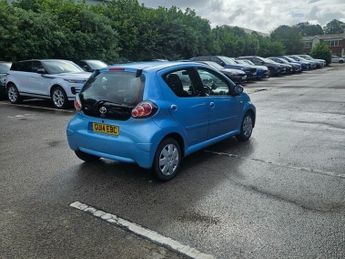 Toyota AYGO VVT-I MOVE