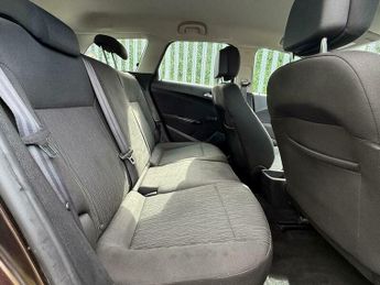 Vauxhall Astra 1.6 16V Design Sports Tourer Auto Euro 5 5dr