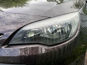 Vauxhall Astra 1.6 16V Design Sports Tourer Auto Euro 5 5dr