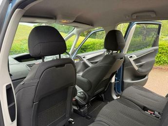 Citroen C4 Picasso 1.6 HDi VTR+ EGS6 Euro 5 5dr