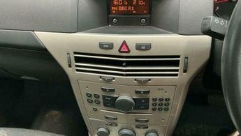Vauxhall Astra 1.8i 16v Life 5dr