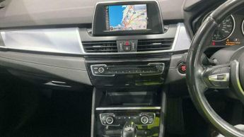 BMW 2 SERIES 2.0 220d M Sport Auto 5dr
