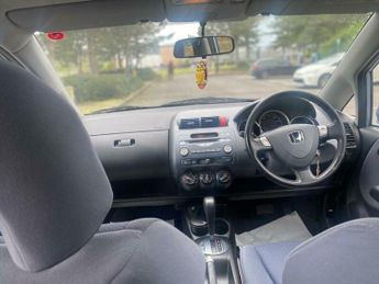 Honda Jazz 1.4 i-DSI SE Sport CVT-7 5dr