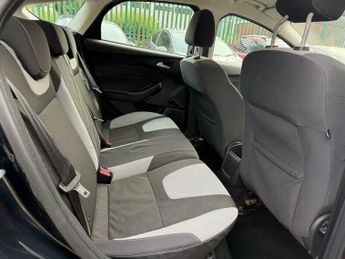 Ford Focus 1.6 Zetec Powershift Euro 5 5dr