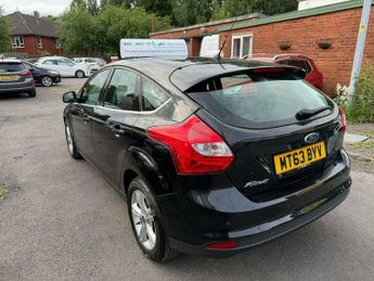 Ford Focus 1.6 Zetec Powershift Euro 5 5dr