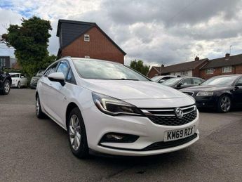 Vauxhall Astra 1.6 CDTi BlueInjection SRi Sports Tourer Auto Euro 6 (s/s) 5dr