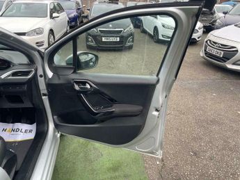 Peugeot 208 1.2 VTi Active Euro 5 5dr