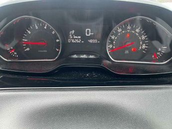 Peugeot 208 1.2 VTi Active Euro 5 5dr