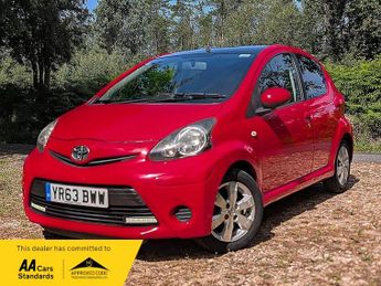 Toyota AYGO VVT-I MOVE WITH STYLE