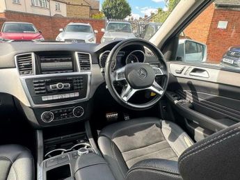 Mercedes-Benz SL Class 3.0 ML350 V6 BlueTEC AMG Sport G-Tronic 4WD Euro 6 (s/s) 5dr