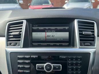 Mercedes-Benz SL Class 3.0 ML350 V6 BlueTEC AMG Sport G-Tronic 4WD Euro 6 (s/s) 5dr