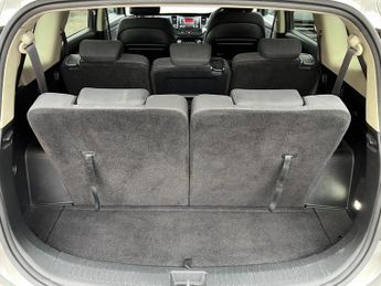 Kia Carens 2 CRDI