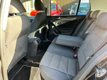 Volkswagen Golf 1.6 TDI Match Euro 5 5dr