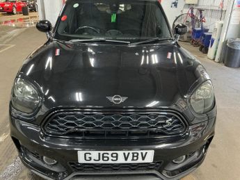 MINI Countryman COOPER S E ALL4 SPORT Auto