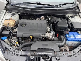 Kia Ceed CRDI 3 SW